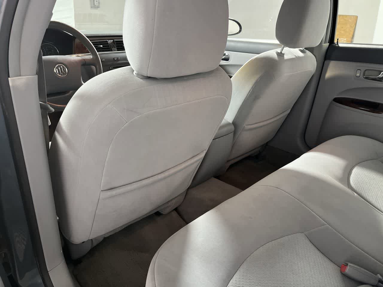 Used 2007 Buick LaCrosse CX FWD image 23
