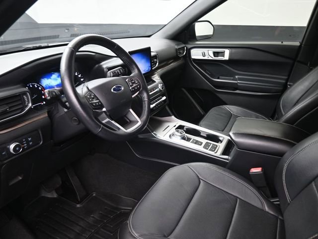 Used 2020 Ford Explorer Limited image 19