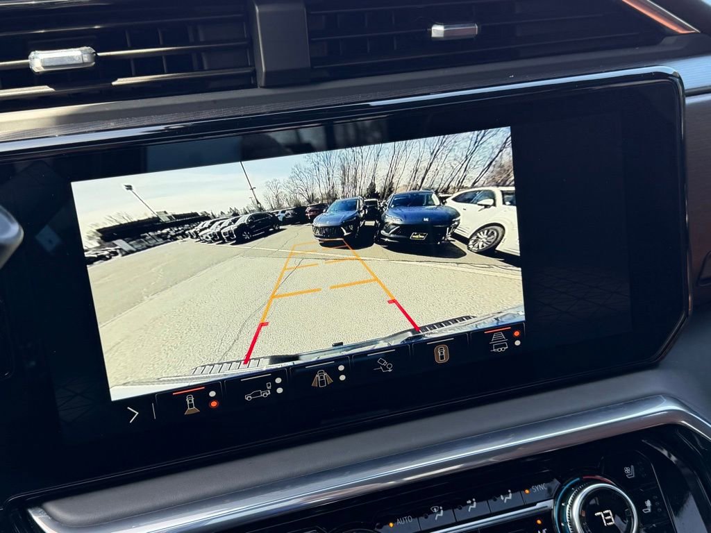 Used 2025 GMC Sierra 2500 Denali Ultimate image 24