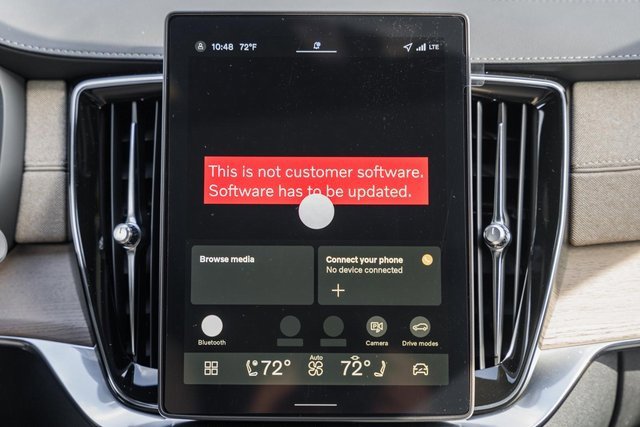 New 2026 Volvo XC90 B6 Ultra image 21