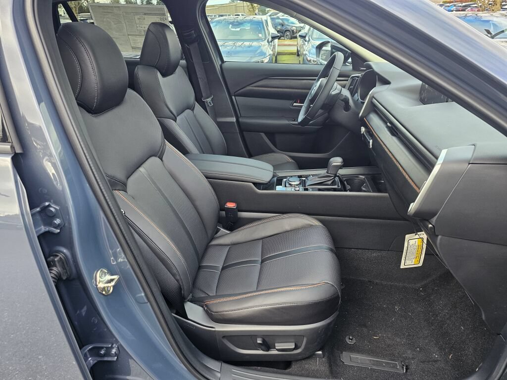 New 2026 MAZDA CX-50 AWD 2.5 Hybrid w/ Cargo Package image 30