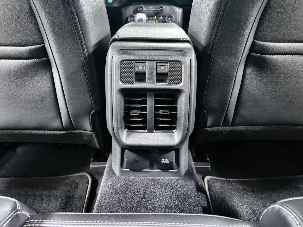 Used 2025 Ford Bronco Outer Banks AWD/4WD image 22