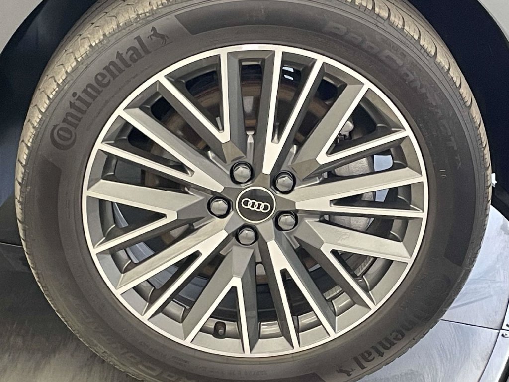 Used 2022 Audi Q3 2.0T Premium Plus AWD/4WD image 15
