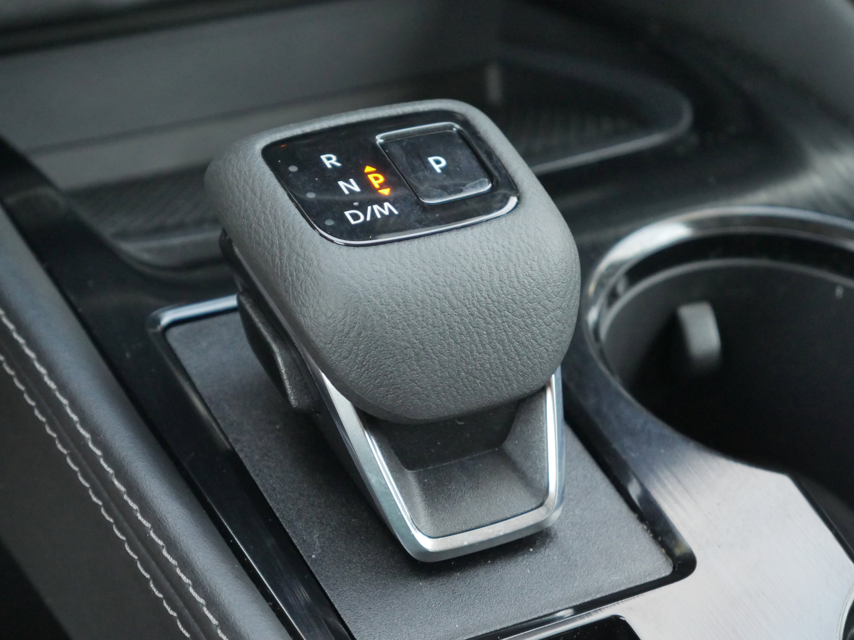 Certified 2023 Nissan Rogue SL w/ SL Premium Package image 15