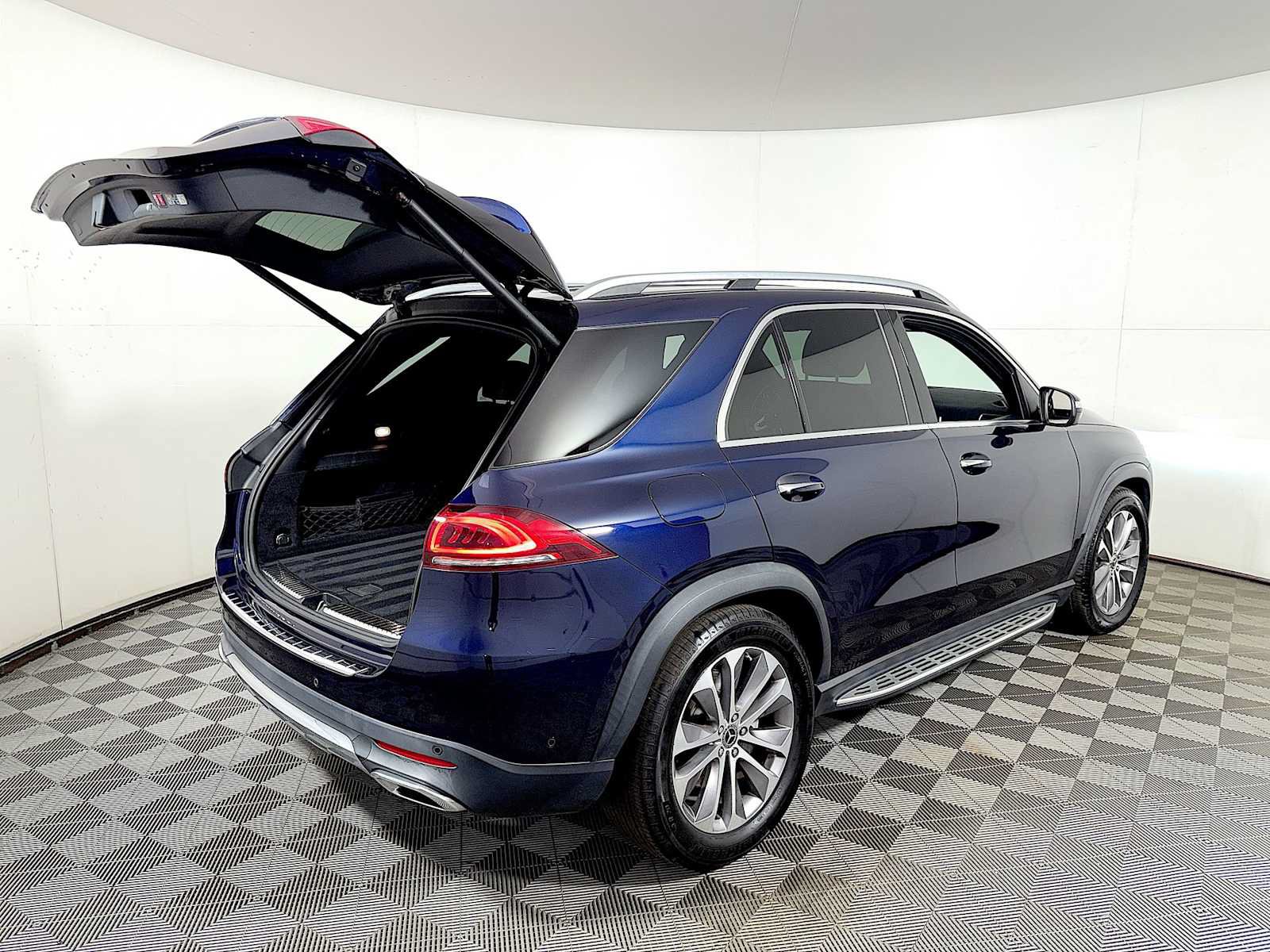 Used 2022 Mercedes-Benz GLE 450 4MATIC image 23