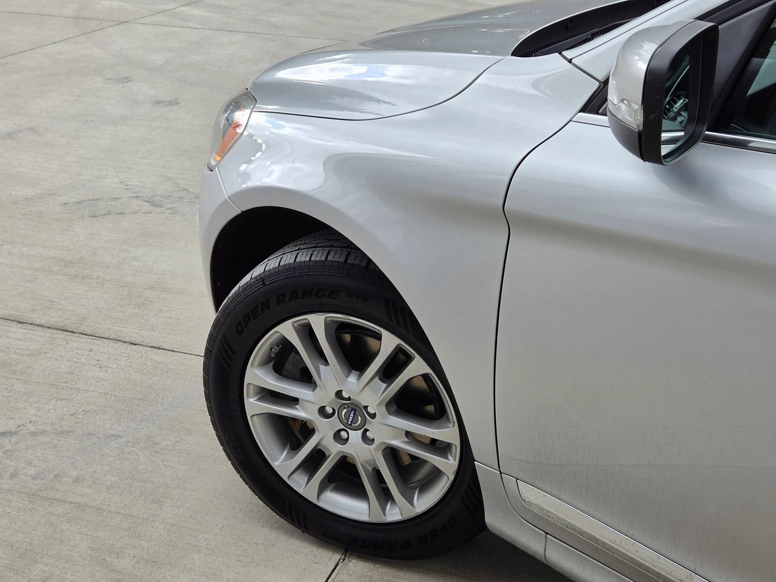 Used 2015 Volvo XC60 T5 AWD/4WD image 39