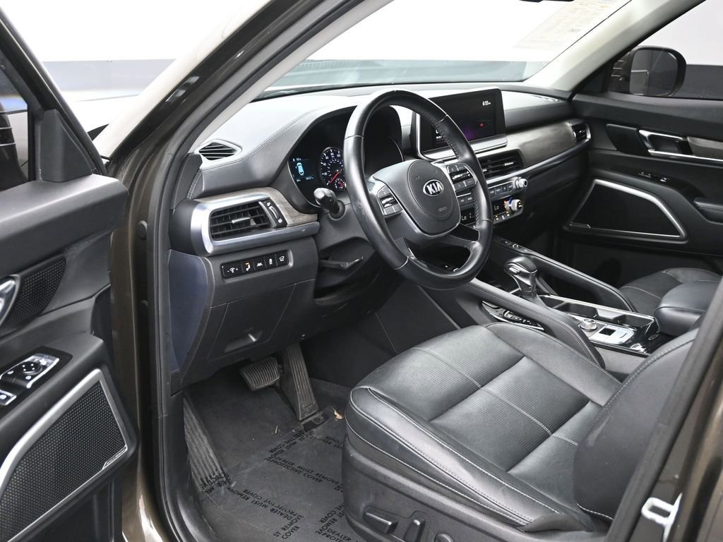 Used 2021 Kia Telluride EX w/ EX Premium Package image 11