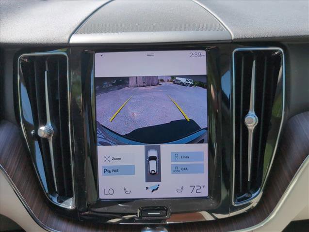 Used 2021 Volvo XC60 T8 Inscription Expression w/ Climate Package image 12