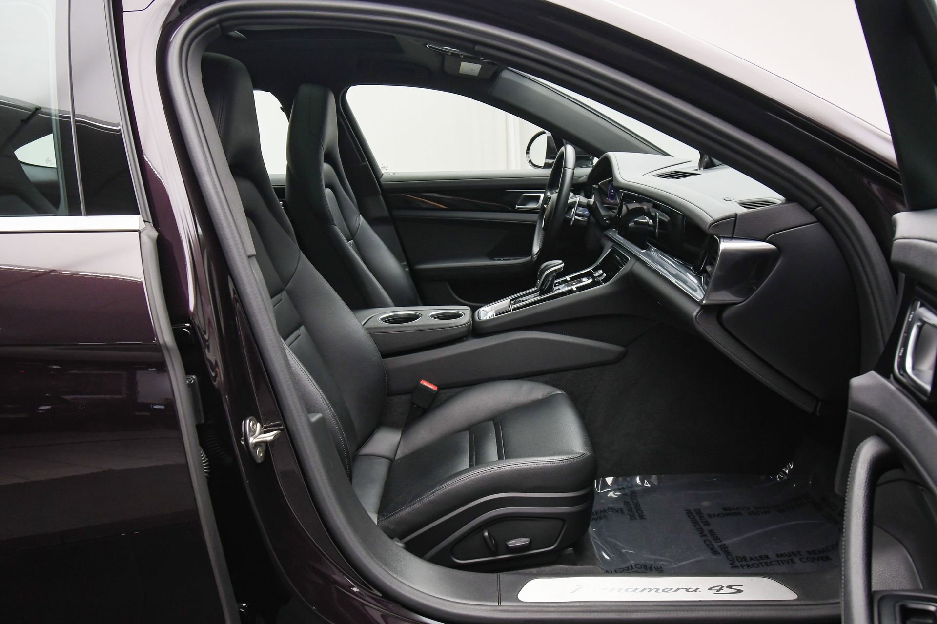 Used 2022 Porsche Panamera 4S image 47