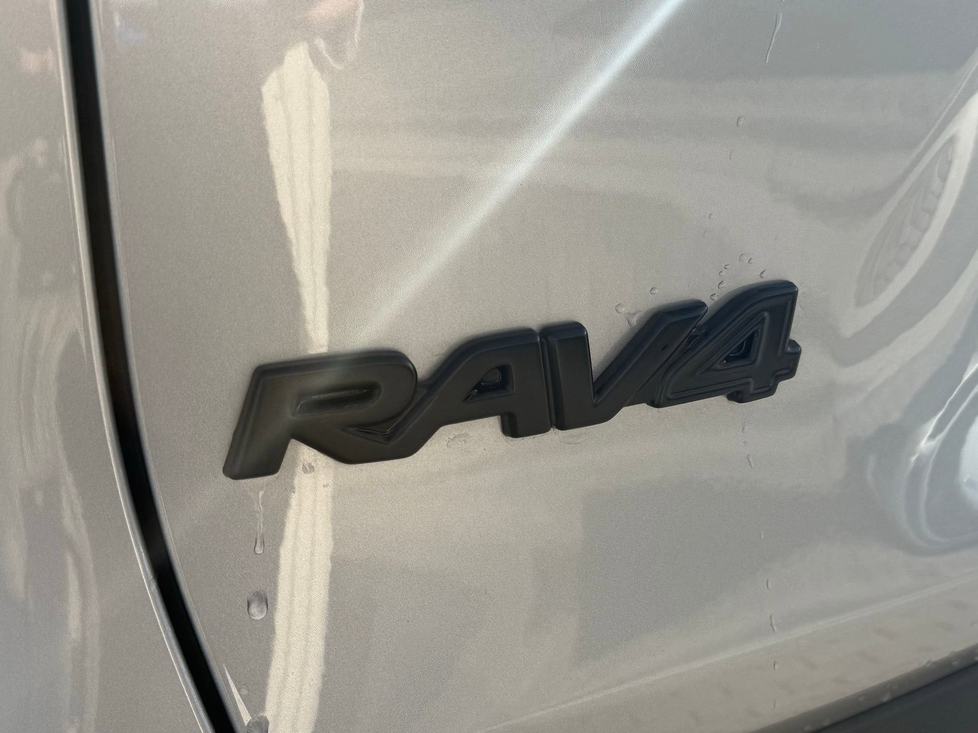 Used 2025 Toyota RAV4 XLE w/ Convenience Package image 17