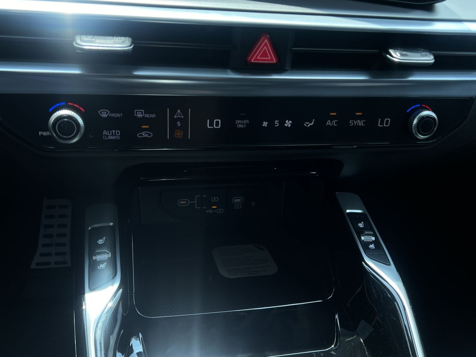 New 2026 Kia Sorento SX Prestige AWD/4WD image 26