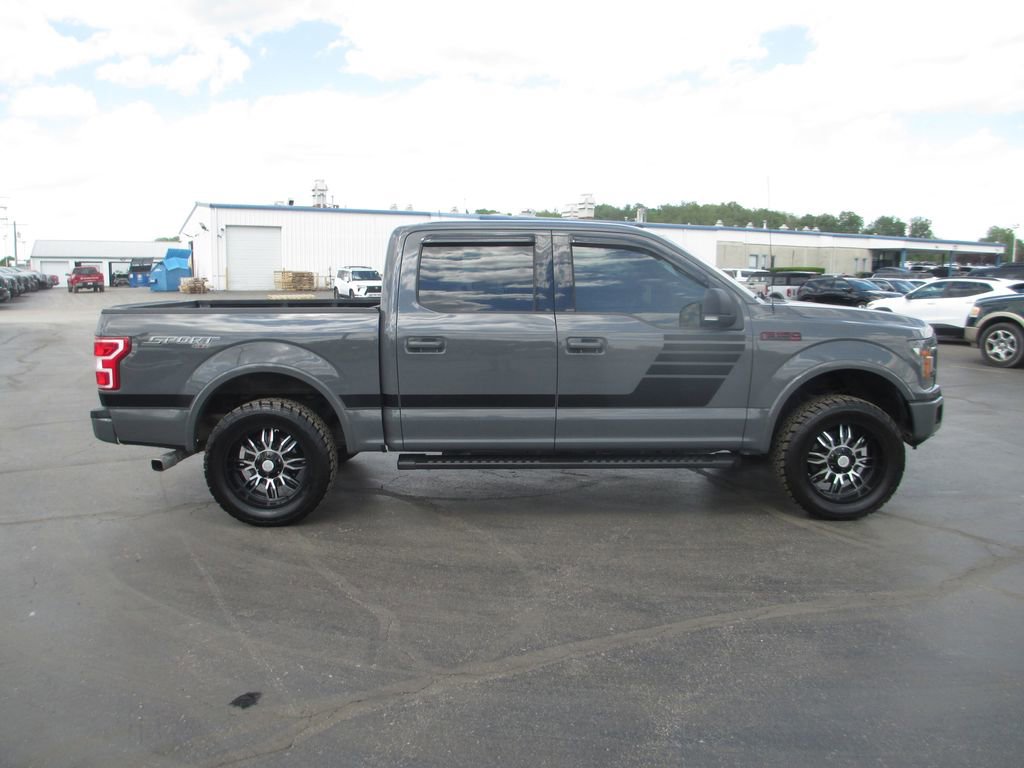 Used 2018 Ford F150 XLT w/ Equipment Group 302A Luxury AWD/4WD image 4