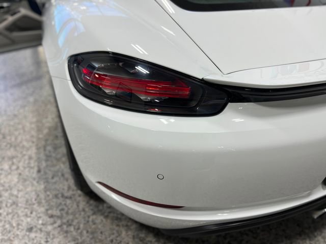 Used 2018 Porsche 718 Cayman Base w/ Light Design Package image 38