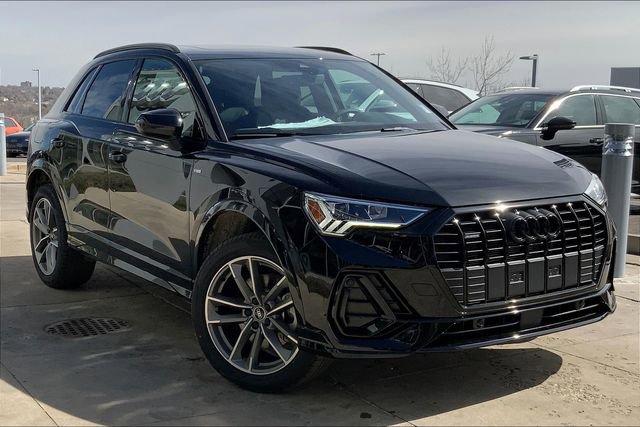 New 2025 Audi Q3 2.0T Premium image 2