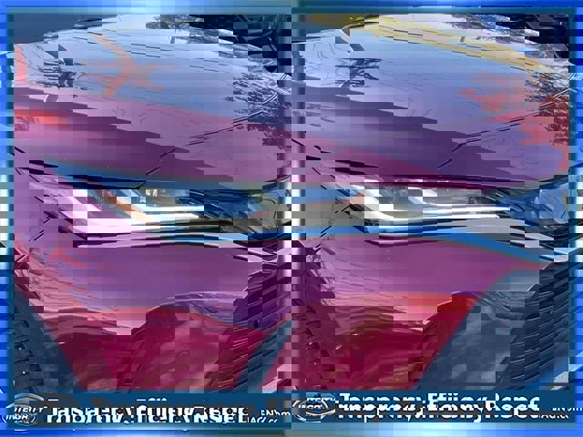 Used 2023 Toyota Venza Limited image 10