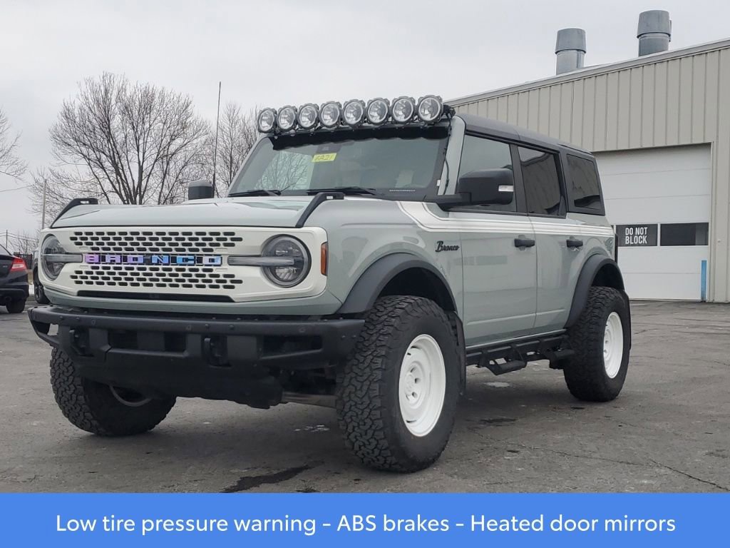 Used 2021 Ford Bronco Badlands image 3