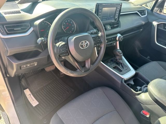 Used 2021 Toyota RAV4 XLE image 22