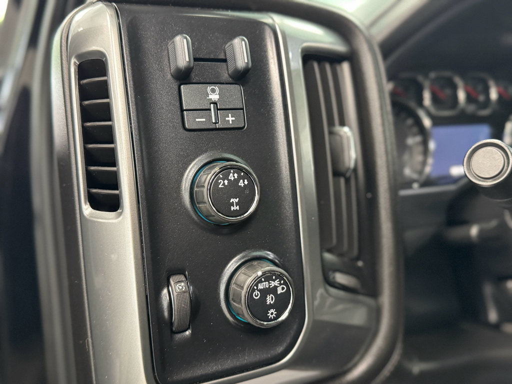 Used 2015 Chevrolet Silverado 2500 LTZ w/ Duramax Plus Package AWD/4WD image 13