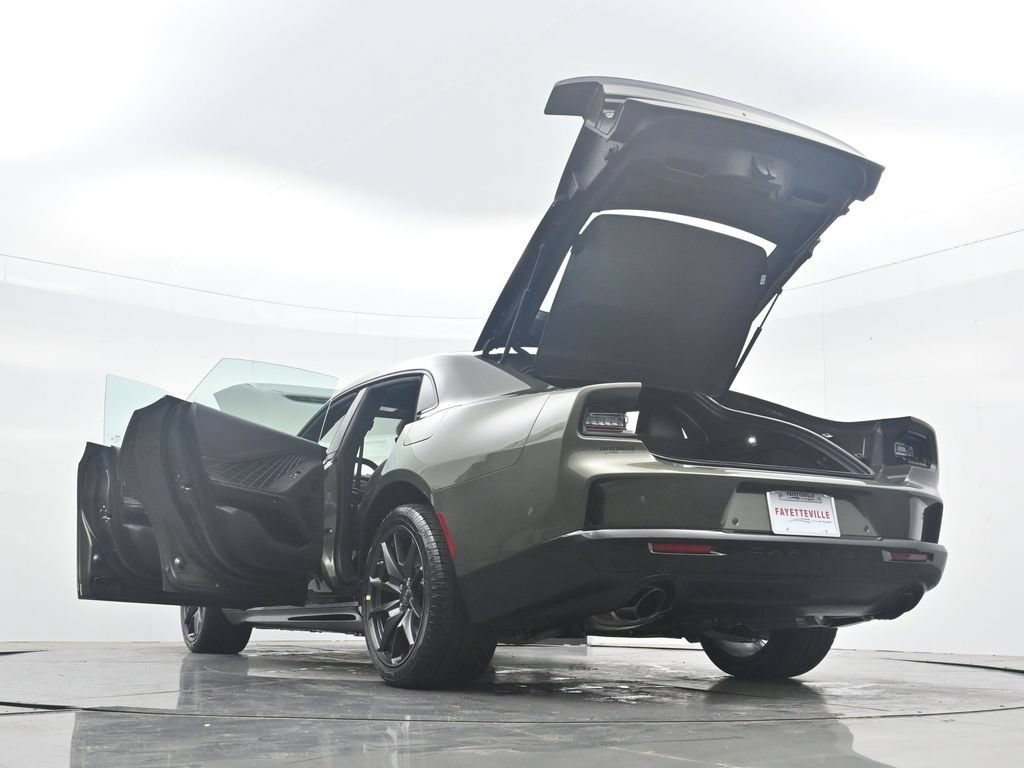 New 2026 Dodge Charger R/T w/ Driver Convenience Group AWD/4WD image 38