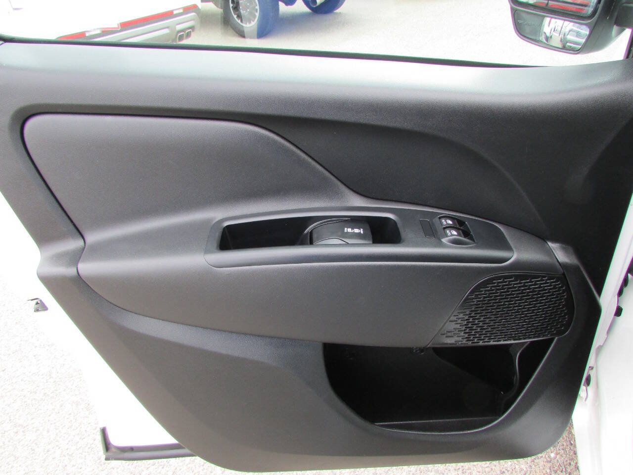 Used 2022 RAM ProMaster City Tradesman FWD image 15