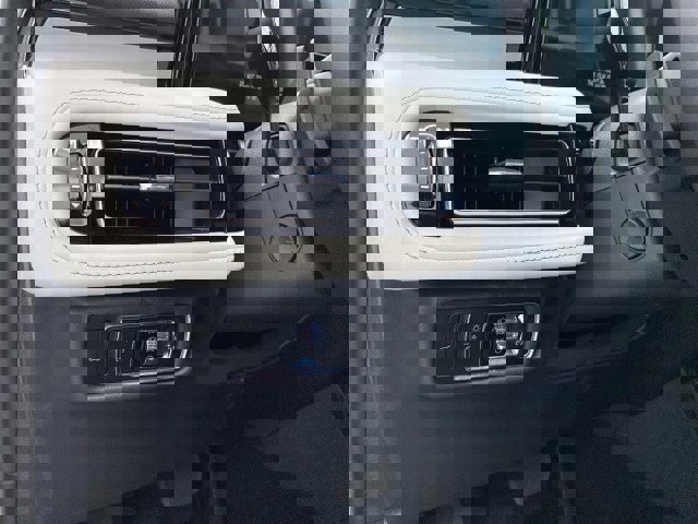 New 2025 Lincoln Aviator Reserve w/ Jet Appearance Package image 17