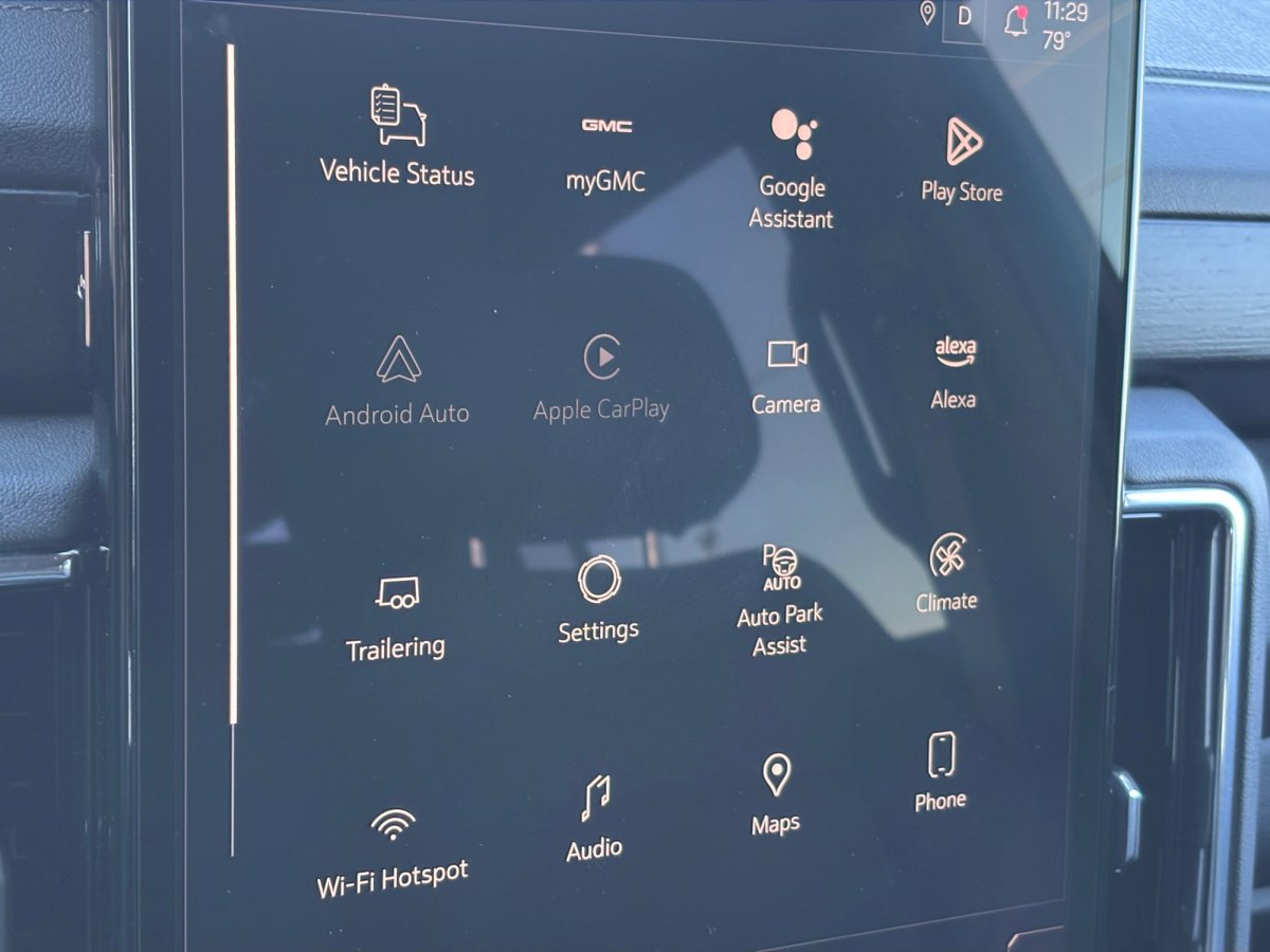 Certified 2025 GMC Yukon XL Denali image 8