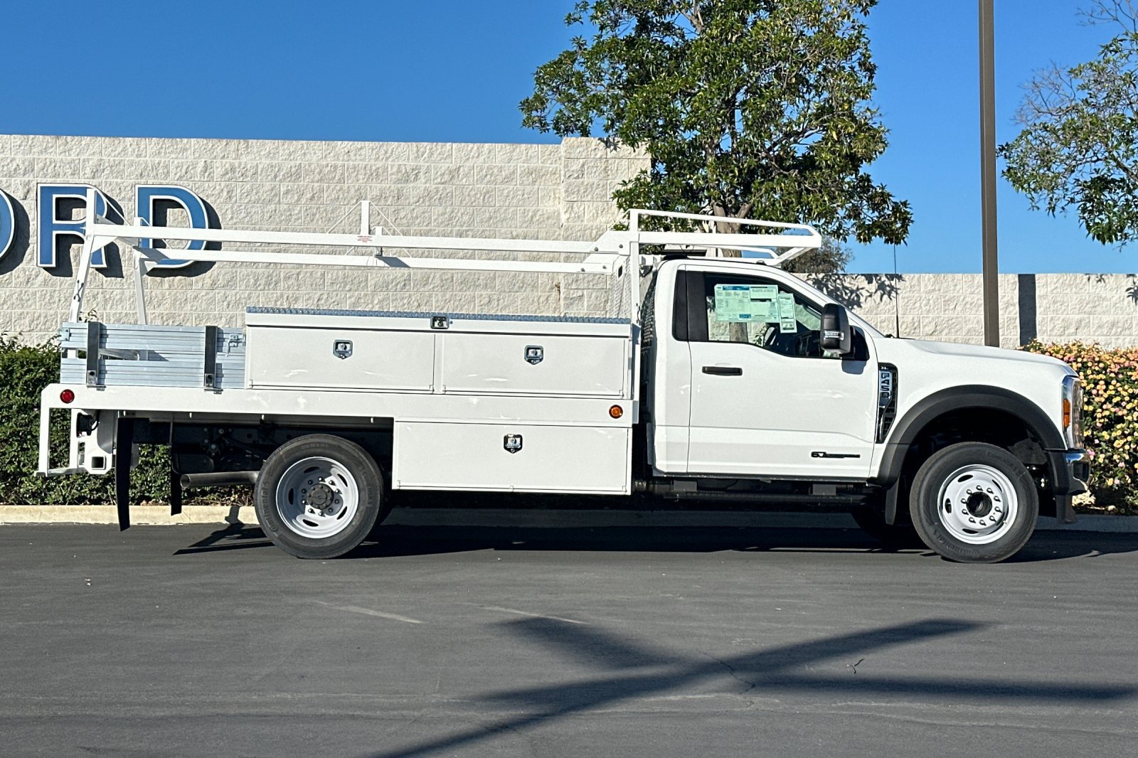 New 2026 Ford F450 XL w/ XL Chrome Package RWD image 3