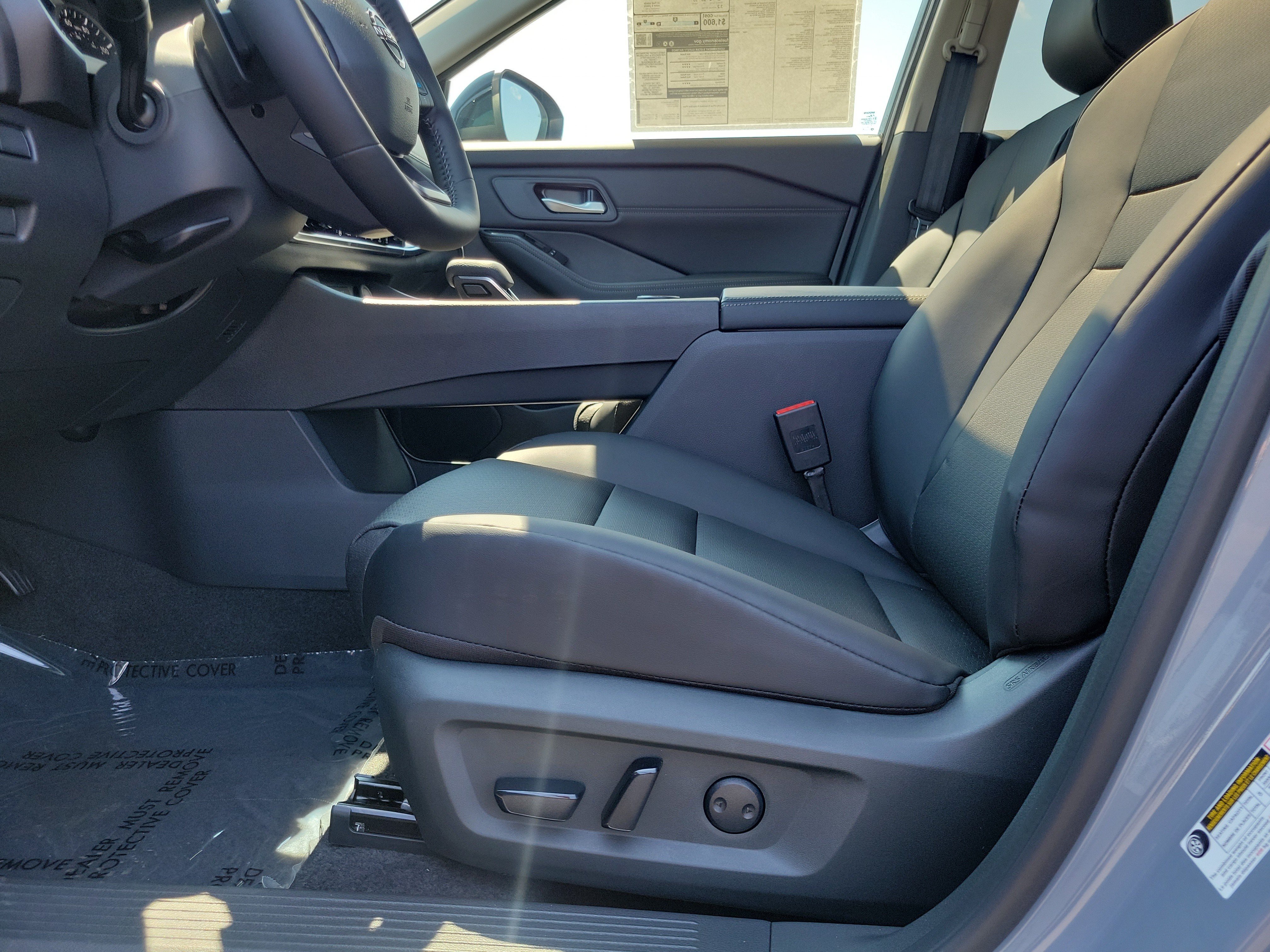 New 2026 Nissan Rogue Dark Armor AWD/4WD image 16