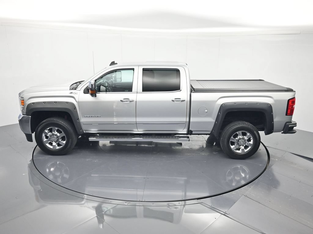 Used 2017 GMC Sierra 2500 SLT w/ Driver Alert Package AWD/4WD image 35