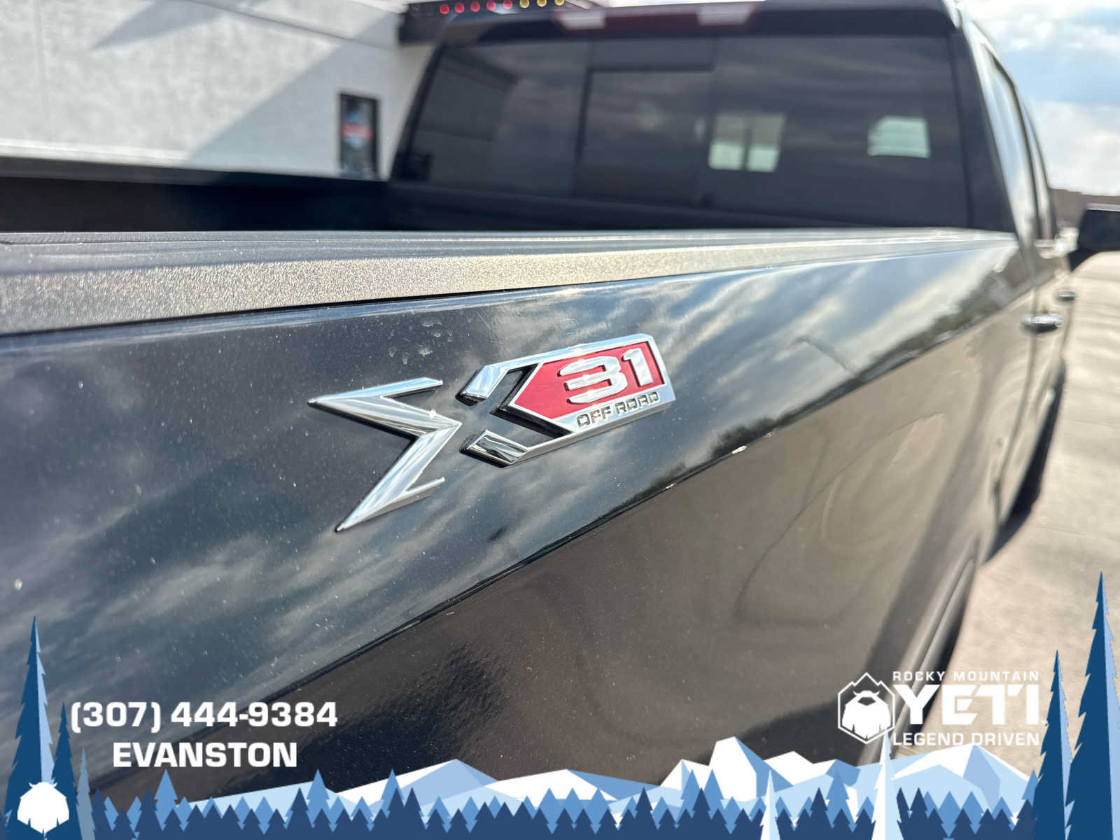 Used 2021 GMC Sierra 1500 Elevation w/ Preferred Package AWD/4WD image 19