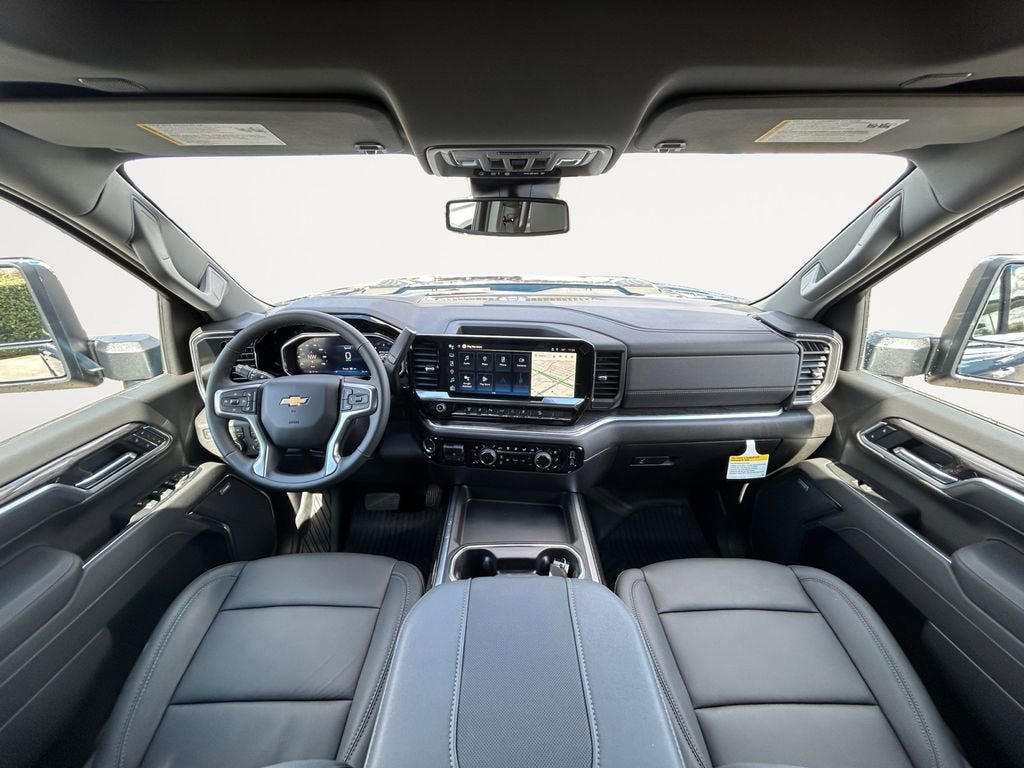 New 2026 Chevrolet Silverado 2500 LTZ w/ LTZ Plus Package AWD/4WD image 12