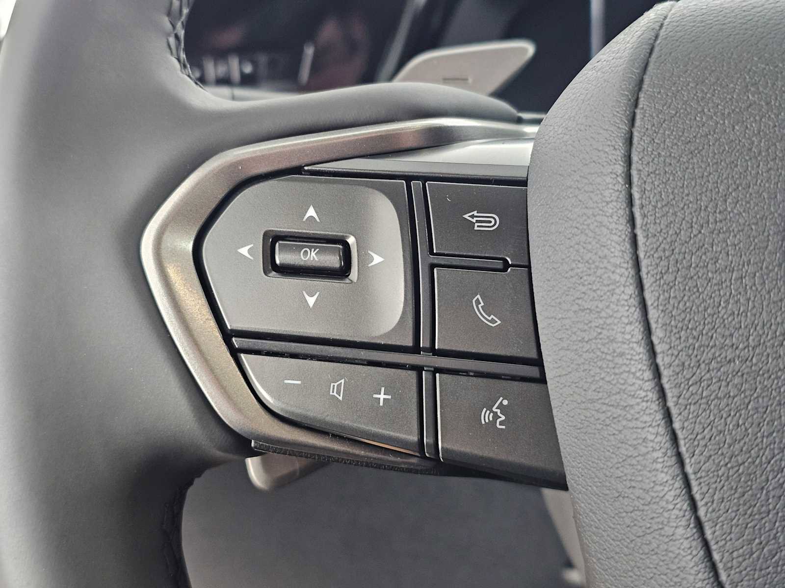 Used 2024 Lexus RZ 300e Premium image 27