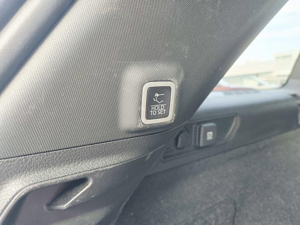 Used 2022 Jeep Grand Cherokee Summit image 15