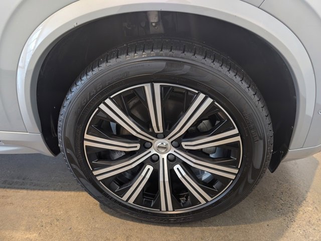 Used 2024 Volvo XC90 B6 Plus w/ Protection Package Premier image 7