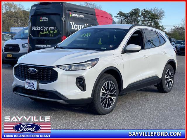 New 2023 Ford Escape SE