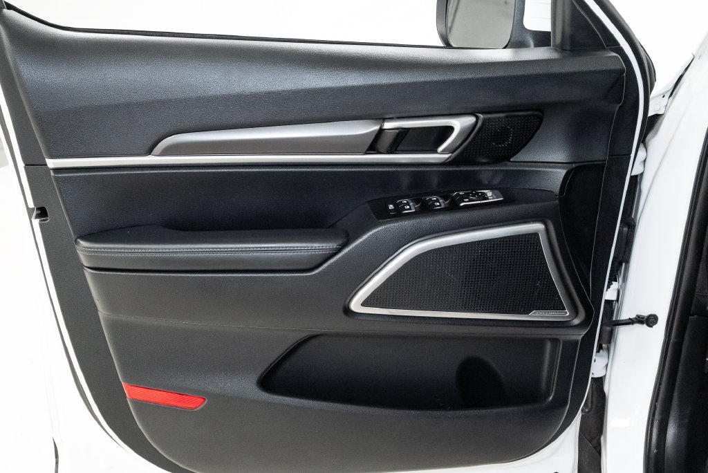 Certified 2025 Kia Telluride S AWD/4WD image 9