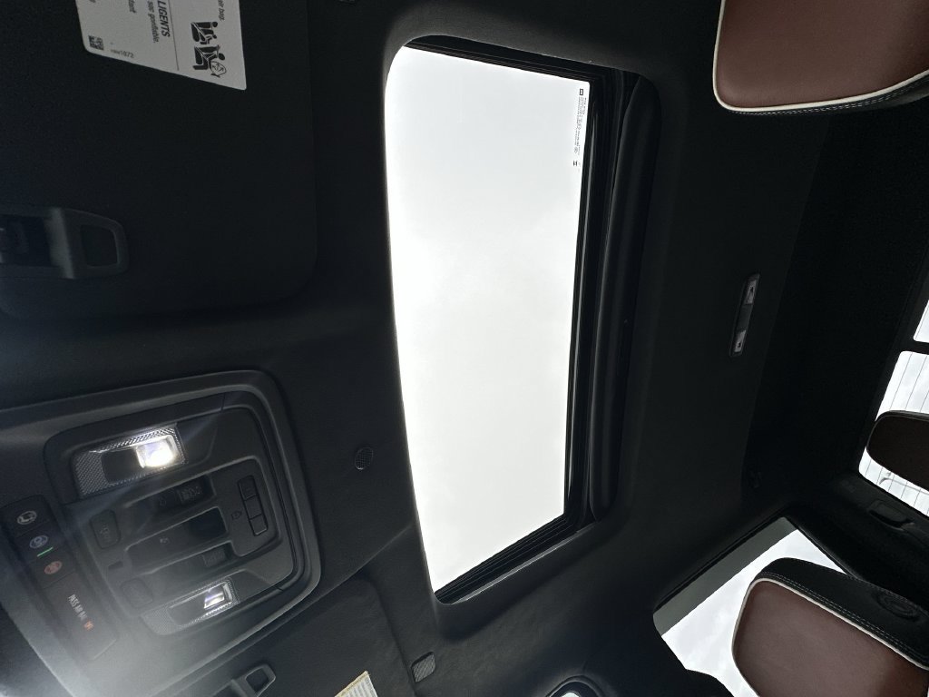 Certified 2025 GMC Sierra 1500 Denali Ultimate AWD/4WD image 19
