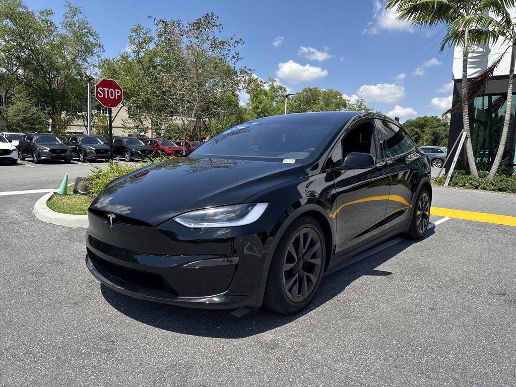Used 2024 Tesla Model X image 10