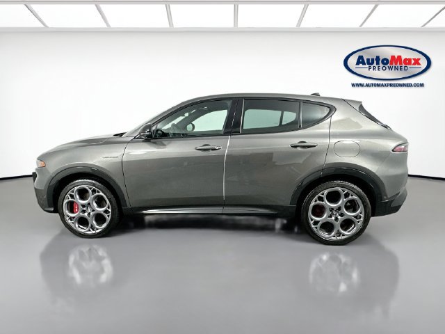 Used 2024 Alfa Romeo Tonale Veloce AWD/4WD image 9