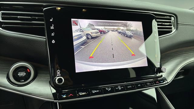 Used 2024 Jeep Wagoneer Series II w/ Premium Group I image 27