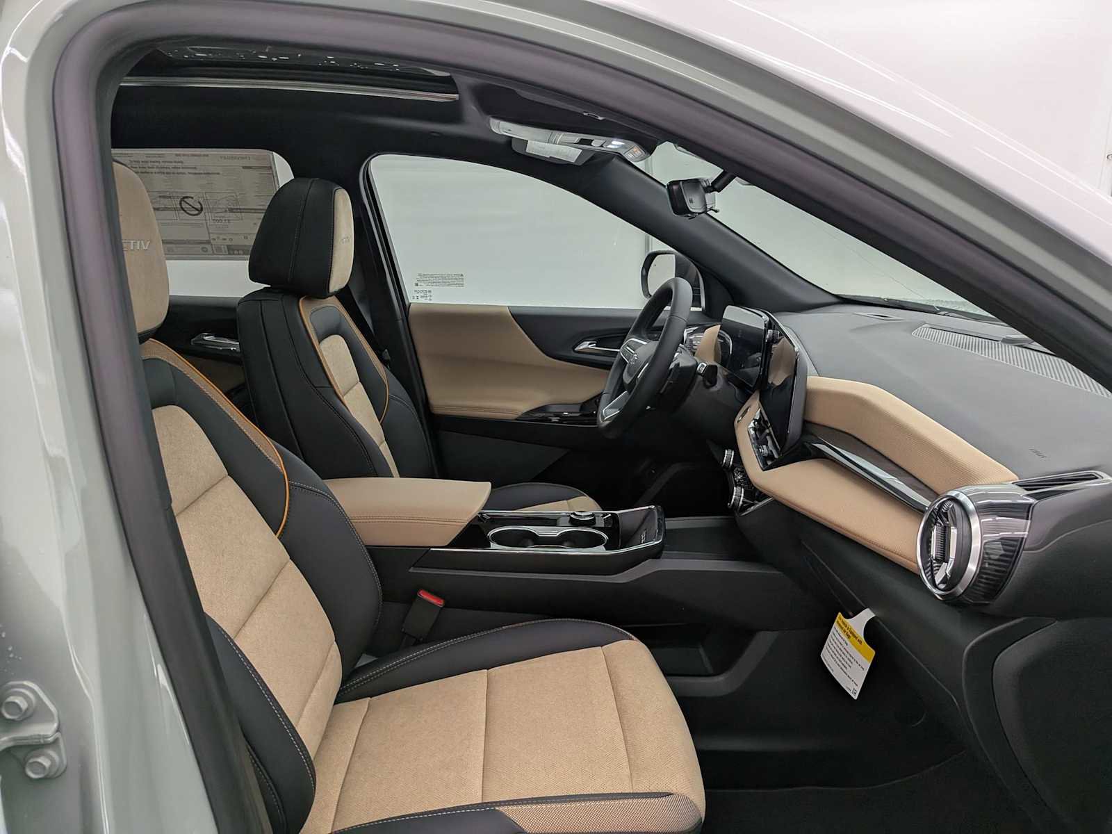 New 2026 Chevrolet Equinox ACTIV w/ Convenience Package III image 22