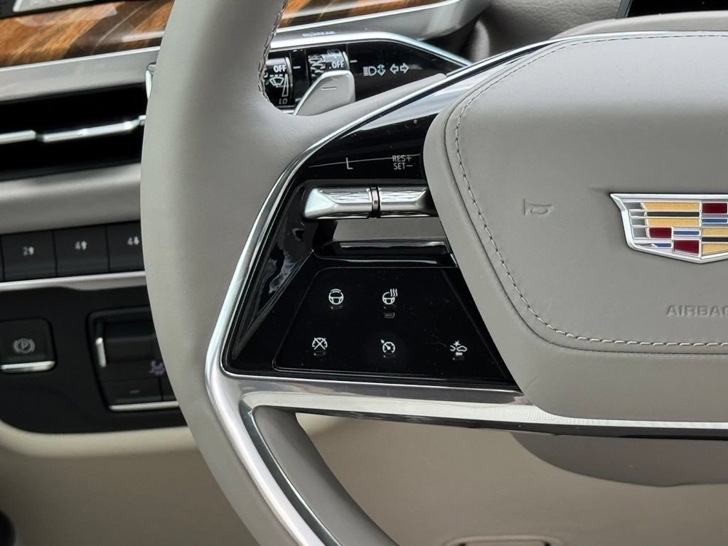 New 2026 Cadillac Escalade Platinum Sport w/ LPO, ONYX Package AWD/4WD image 28