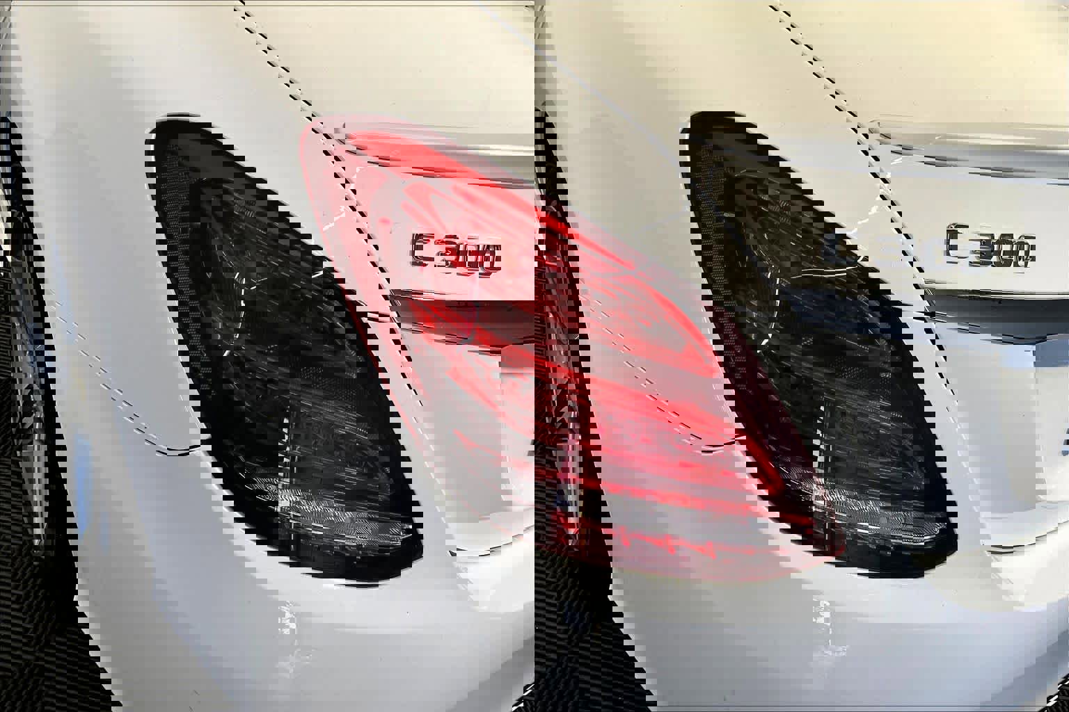 Used 2017 Mercedes-Benz C 300 4MATIC Sedan image 28