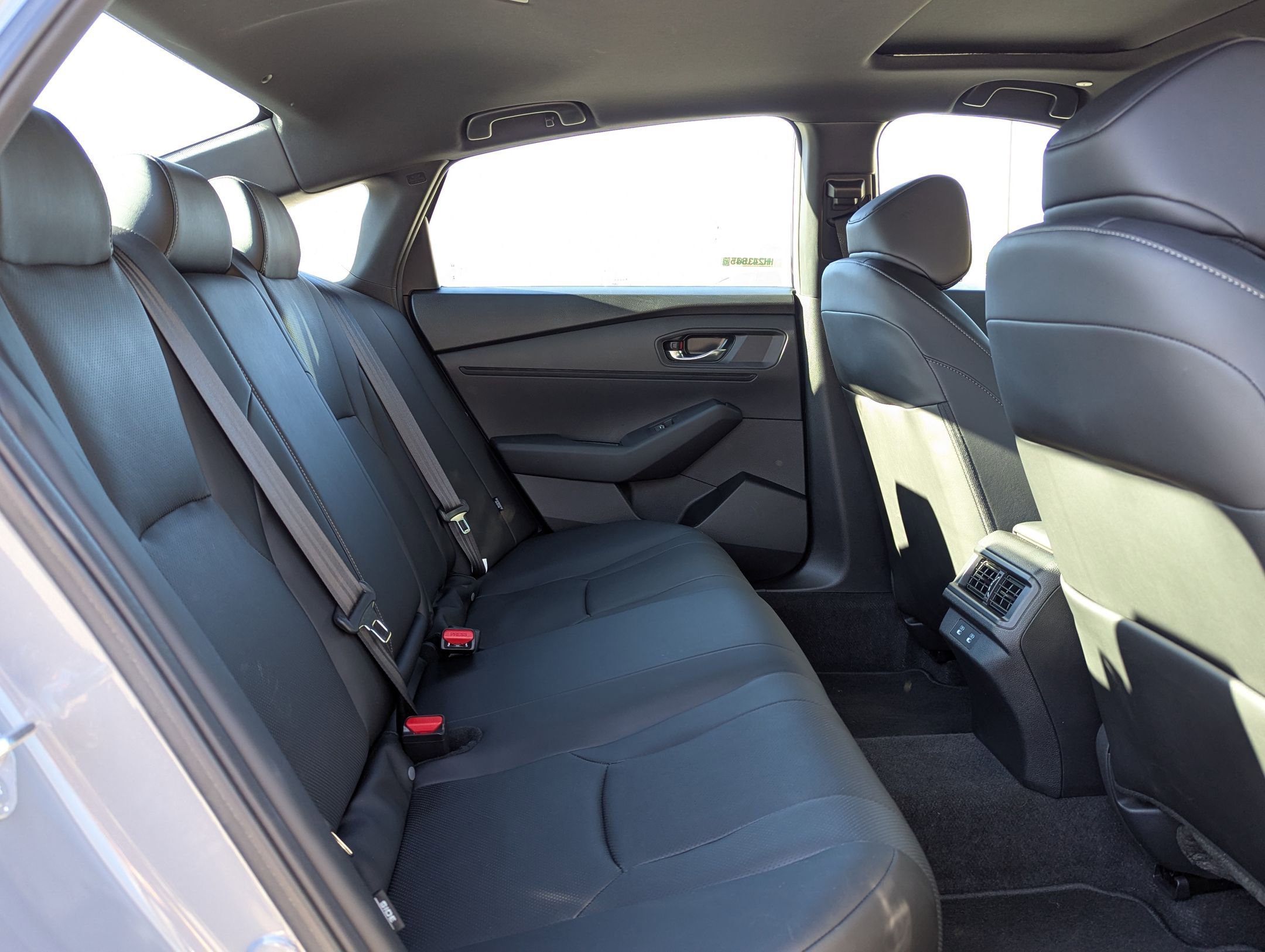 Used 2025 Honda Accord Sport image 25