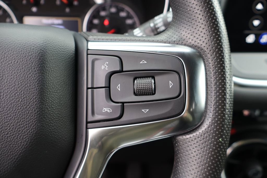 Used 2024 Chevrolet Blazer LT w/ Convenience Package FWD image 16