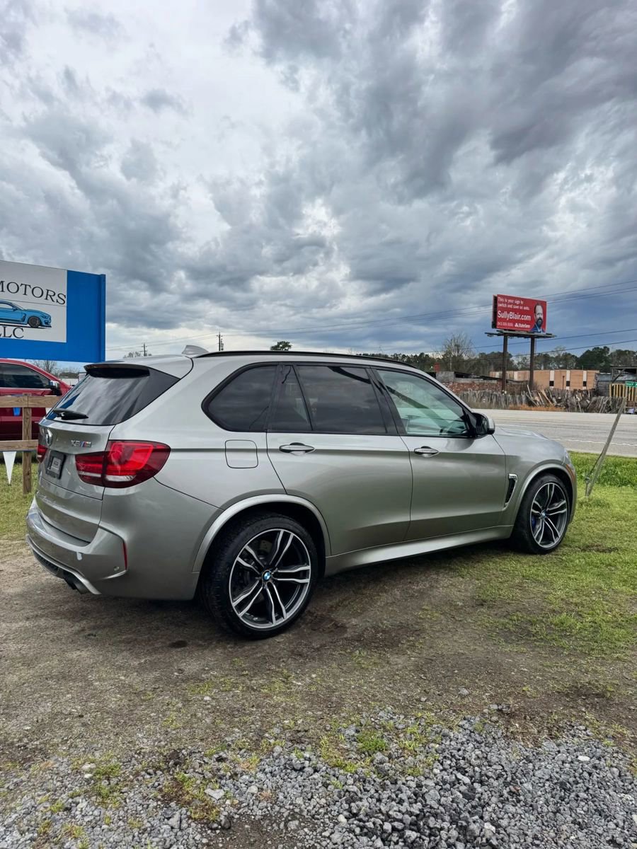 Used 2015 BMW X5 M image 10