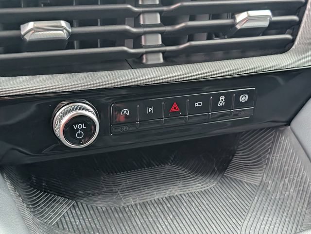 Used 2026 Ford Explorer ST w/ Sun And Sound Package AWD/4WD image 31