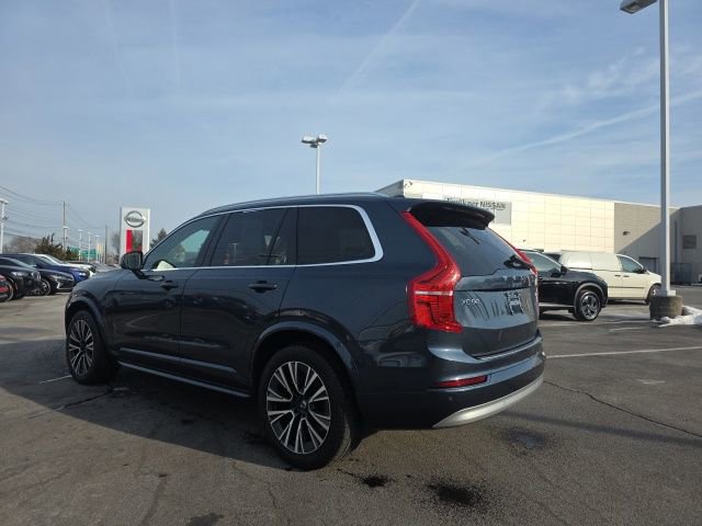 Used 2022 Volvo XC90 T6 Momentum w/ Advanced Package image 6