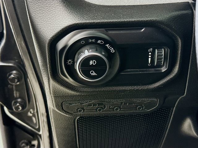 Used 2024 Jeep Gladiator Sport image 10