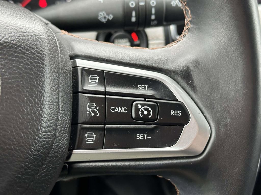 Used 2022 Jeep Compass Limited image 24